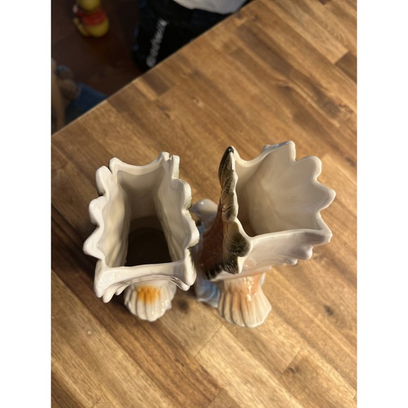 Vintage Ceramic Eagle Vases 9" Tall Pair Of 2 Grannycore Patriotic - Picture 8 of 10